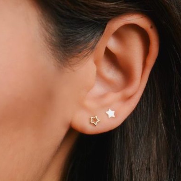 Jewelry - Chelsea Star Earrings